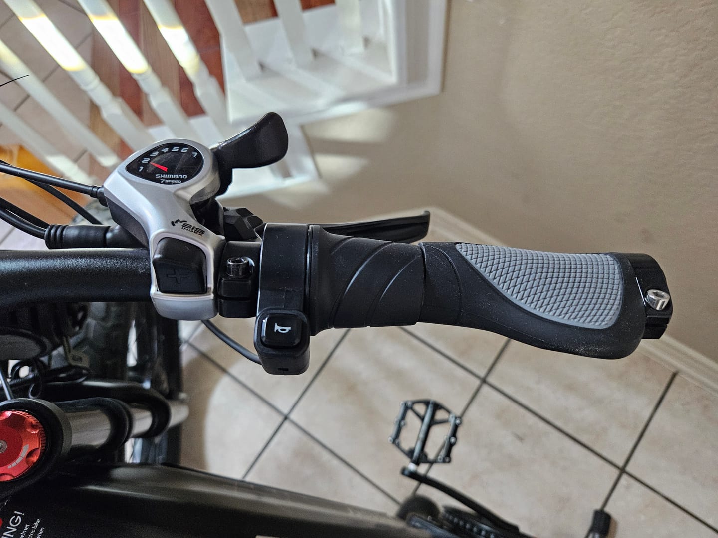 Customer photo review of Twist Throttle with Grips