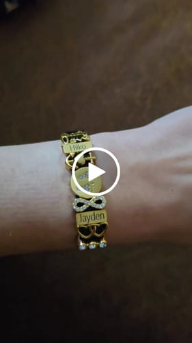 Customer video review of Mesh charm family gold