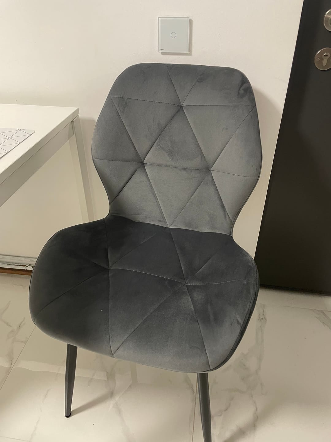 Customer photo review of Scaun K453, gri, stofa catifelata/metal, 48x53x86 cm