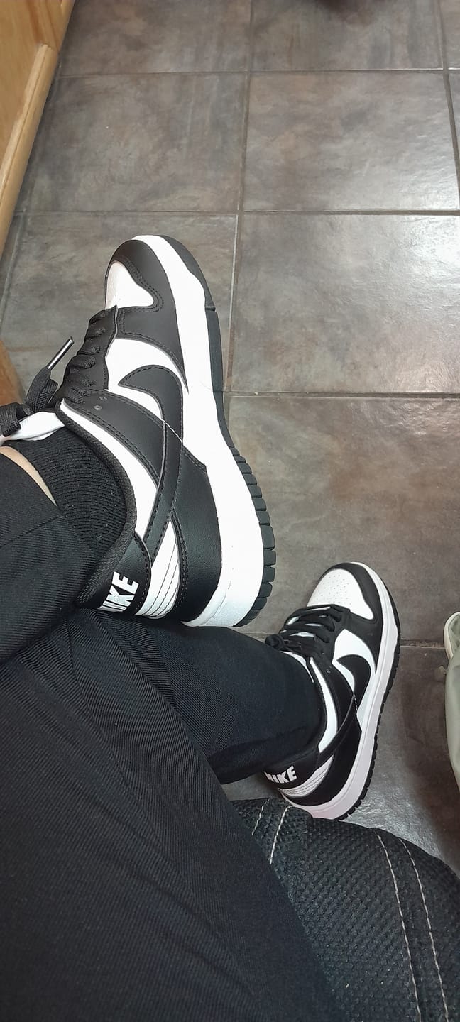 Customer photo review of Tenis Dunk Low Vaquita