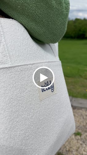 Customer video review of Marshmallow┃The Bouclé Carrier