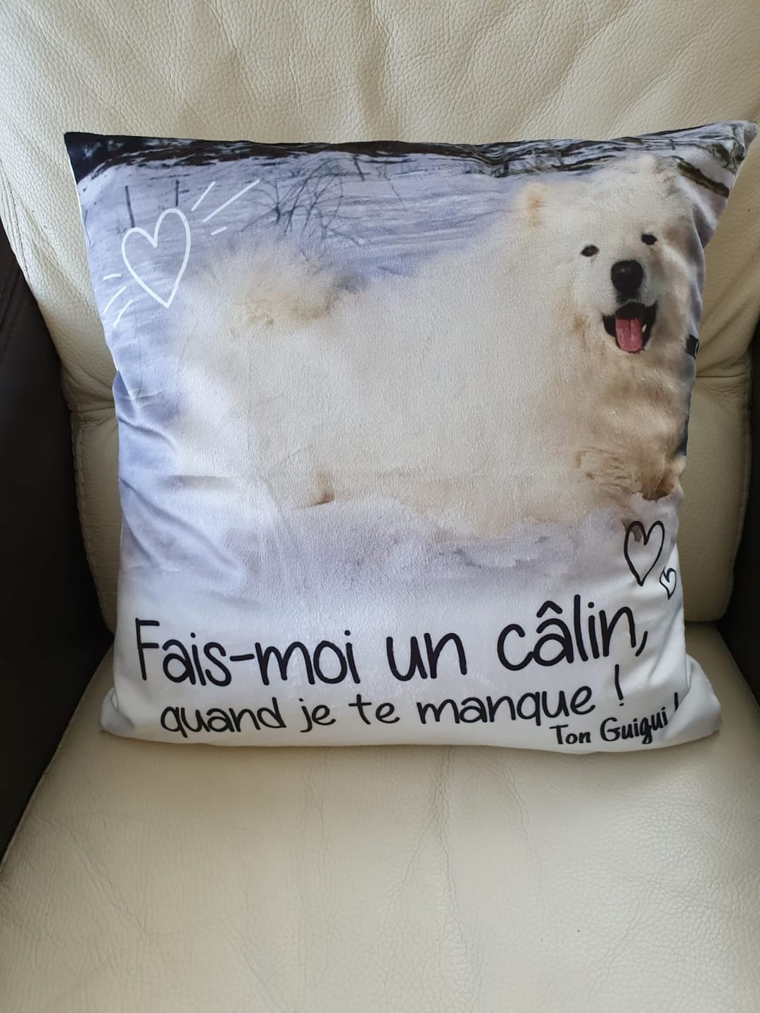 Customer photo review of Fais moi un câlin quand je te manque - Coussin personnalisé