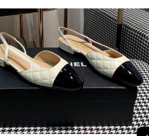 Customer photo review of ballet flats beige black quilted lambskin