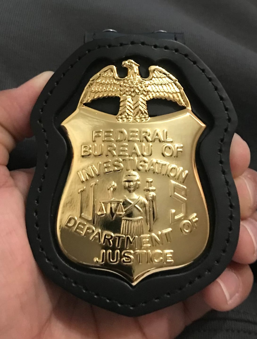 Customer photo review of Genuine Leather Inset Type Holder/ Holster/ Wallet For US Federal Police Badges
