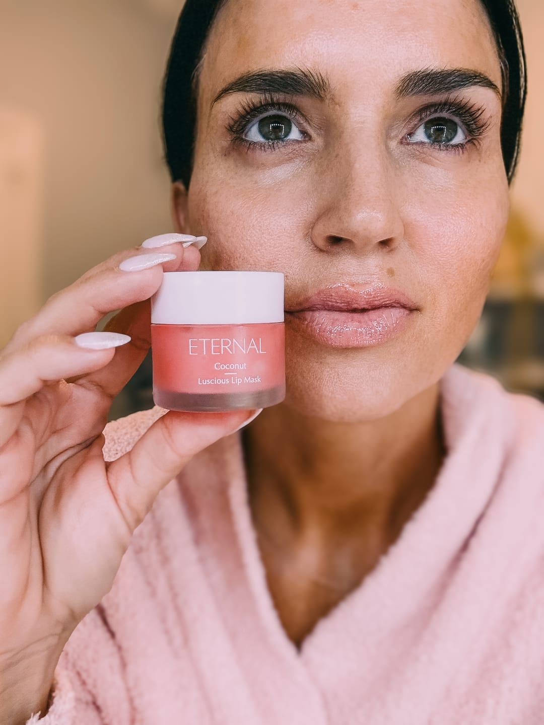 Customer photo review of EternalTW Lip Mask
