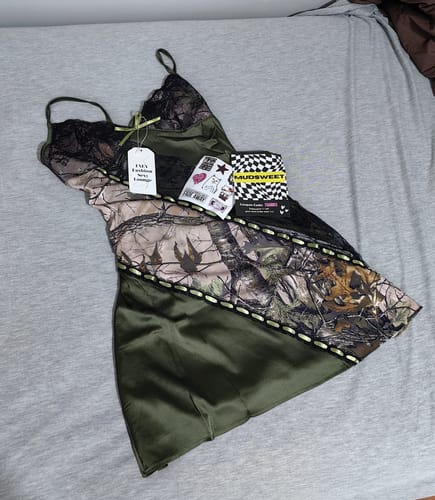 Customer photo review of V neck hem lace patchwork A line dress grunge 90s Streetwear Disheveled Chic Fashion grunge 90s Streetwear Distressed Fashion