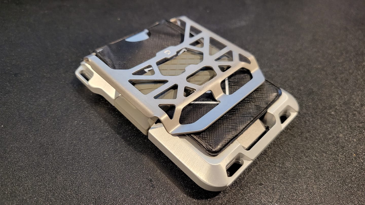 Customer photo review of M1 CHASSIS CLIP