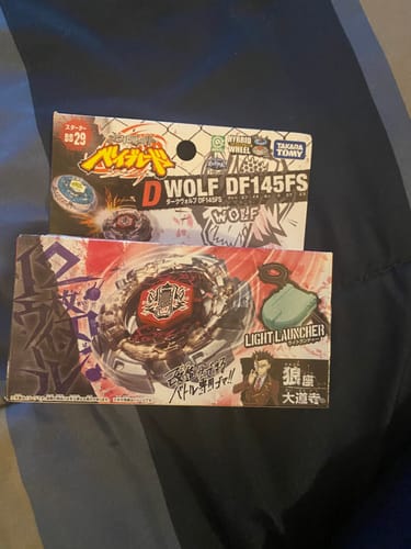 Customer photo review of Takara Tomy Dark Wolf Beyblade BB-29 DF145FS Metal Fusion