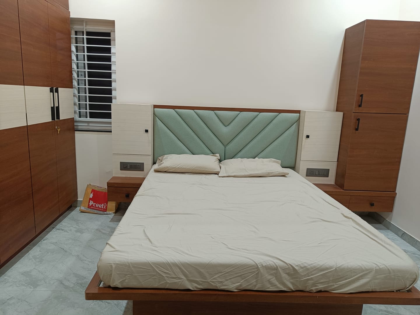 Customer photo review of Flo Super Soft Bedsheet