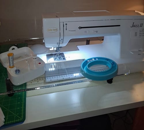 Customer photo review of Simplicity Sidewinder Portable Bobbin Winder