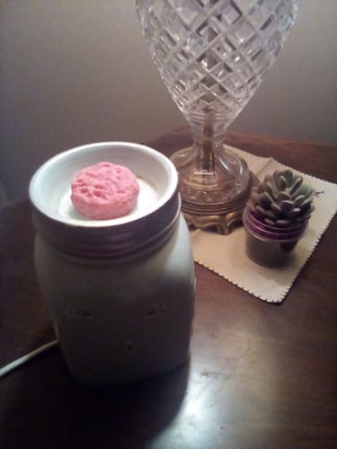 Customer photo review of Black Cherry Grubby Wax Melts- You Pick Size & Strength