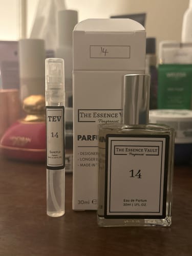 Customer photo review of Inspired by Flowerbomb - 14