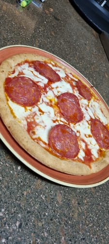 Customer photo review of Pizza SENZA GLUTINE E LATTOSIO