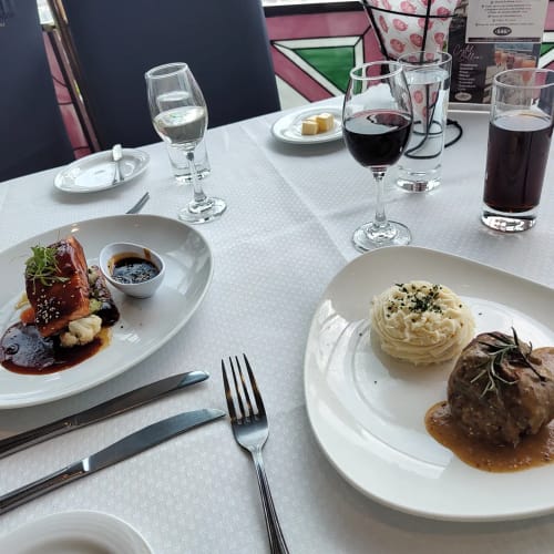 Customer photo review of Menú Golden