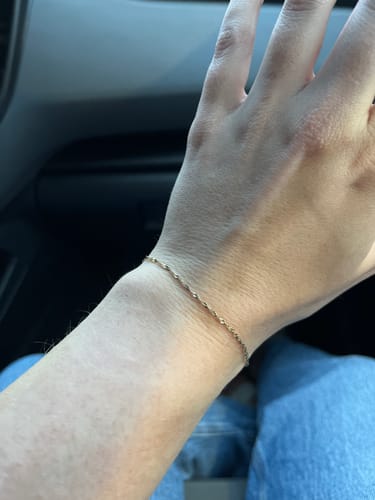 Customer photo review of Permanent Jewelry appointment
