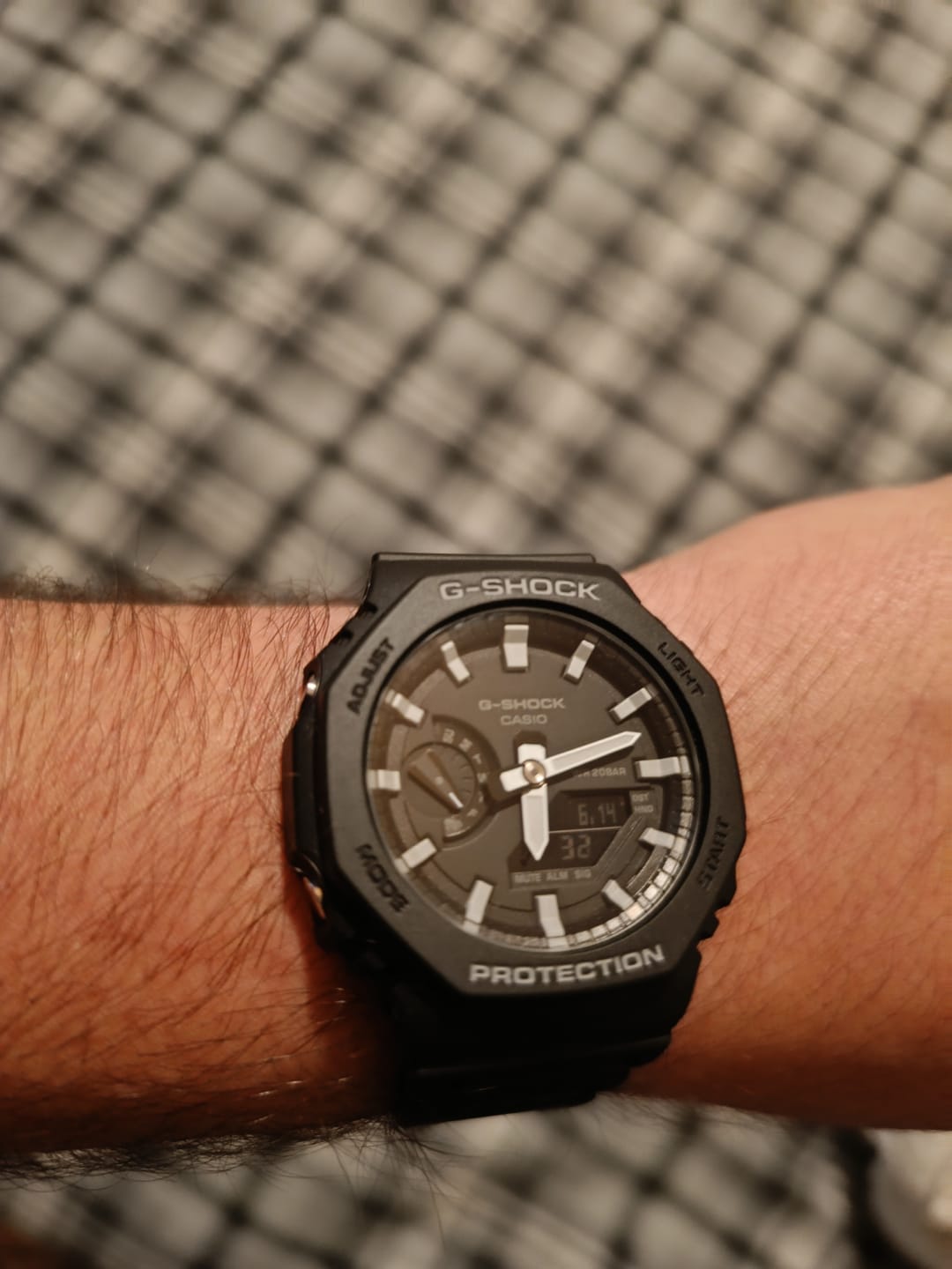 Customer photo review of Reloj Casio G-Shock Royal Oak "Casioak" GA-2100-1ADR Carbon Core Negro
