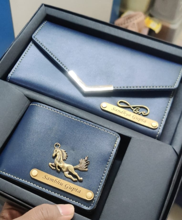Customer photo review of Customized Gents and Women Wallet couple combo