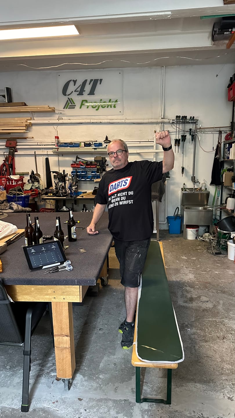 Customer photo review of Keine 26 - Shirt