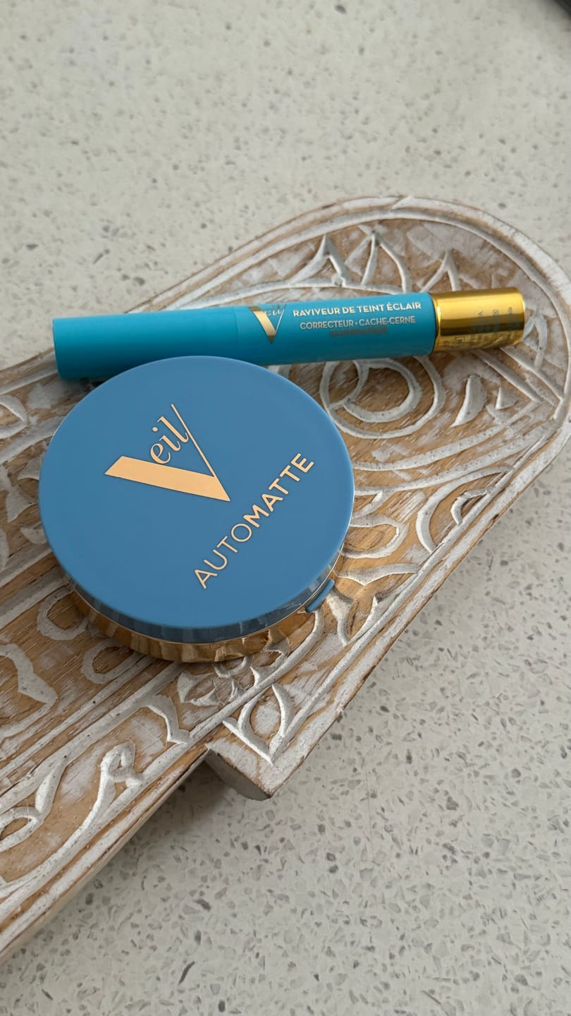 Customer photo review of Complexion Fix Concealer