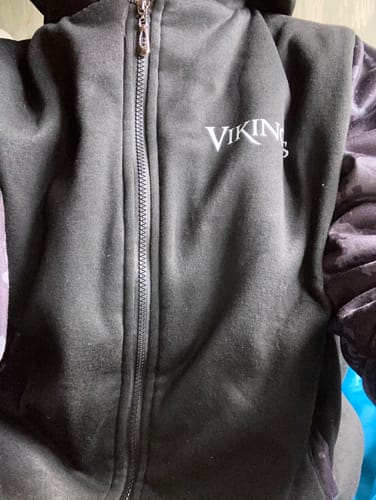 Customer photo review of VESTE AEGISHJALMUR