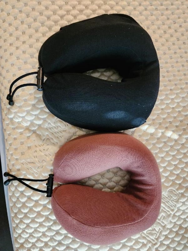 Customer photo review of Smart Neck Latex Pillow - Large