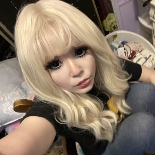 Customer photo review of Linn's Sullen Doll Eye 17mm Mini Sclera Contact Lenses(12 months of use)