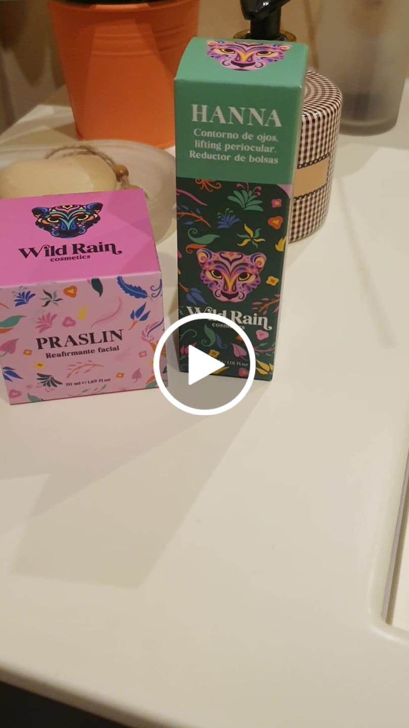 Customer video review of Reafirmante facial antiedad Praslin
