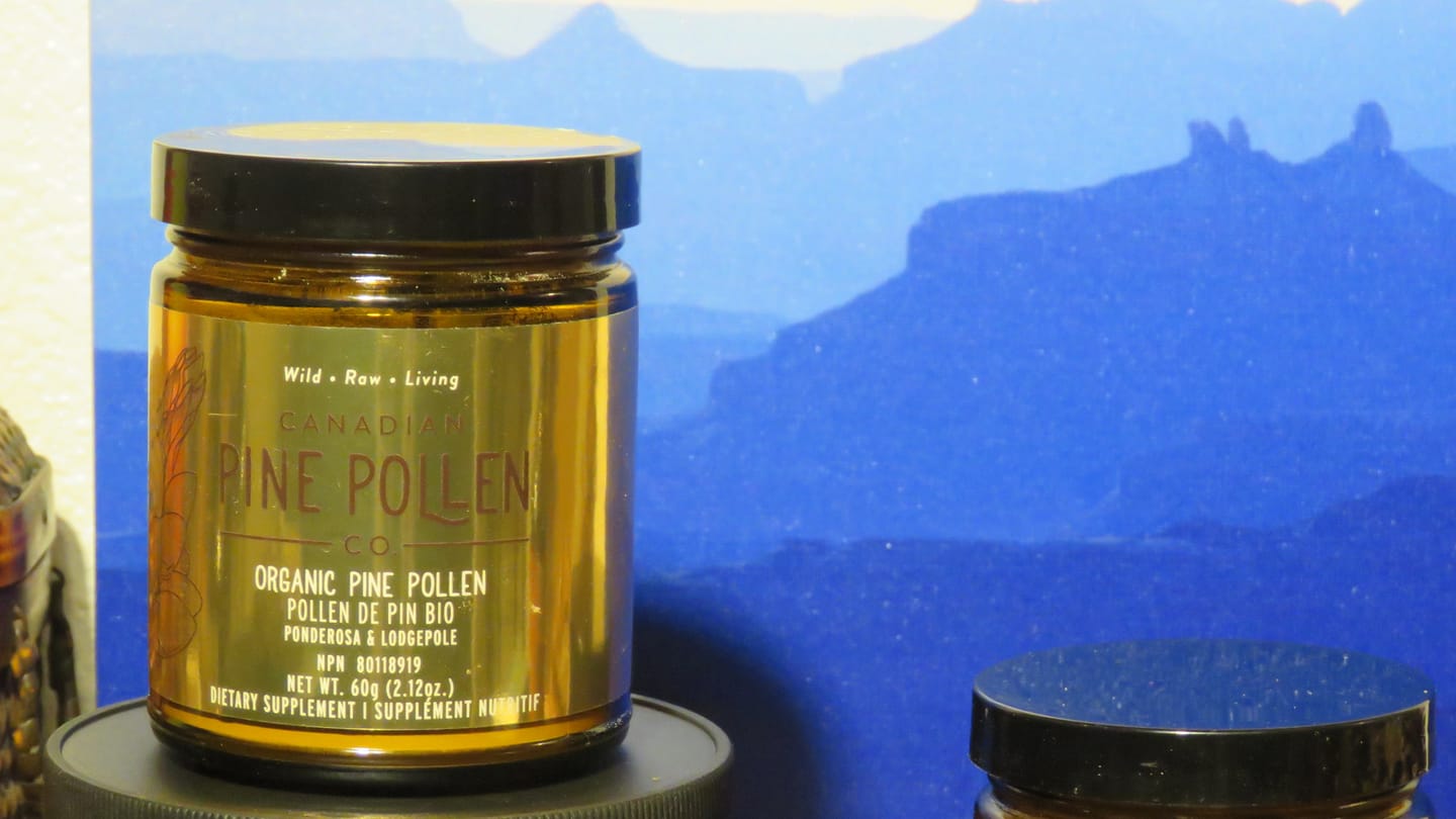 Customer photo review of Wild Pine Pollen Powder - Certified Organic (Lodgepole & Ponderosa Pine) 60g (2.12 oz)