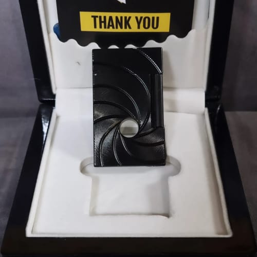 Customer photo review of 007 Lighter (NEW)
