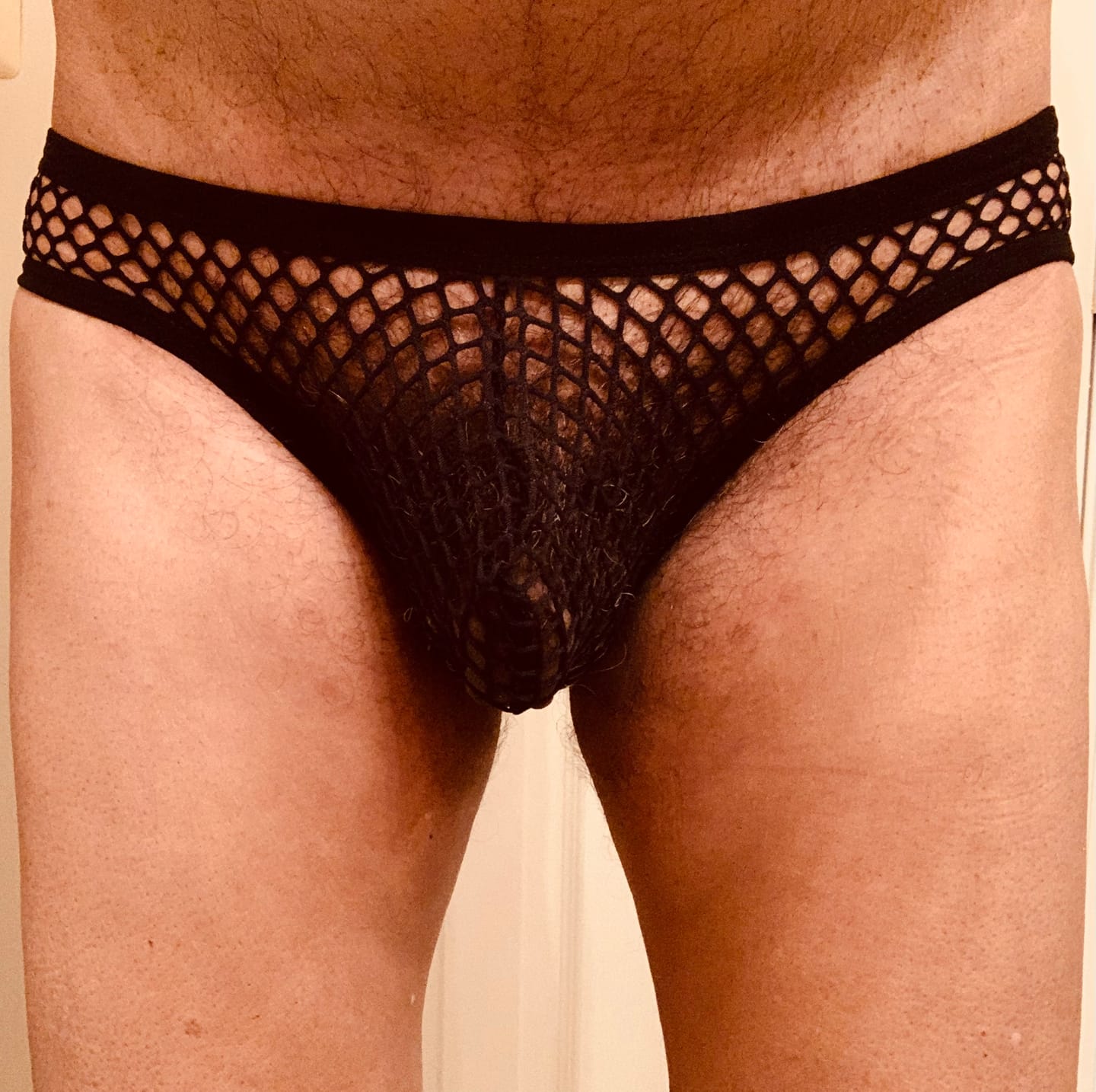 Customer photo review of Men's Seamless Low Rise U-Convex Briefs