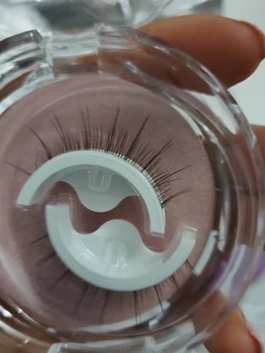Customer photo review of Vixinx Sisa™ - Reusable adhesive false eyelashes (3+1 free)