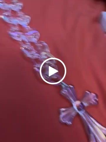 Customer video review of Opal Cross Link Necklace