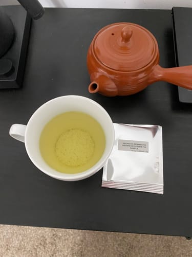 Customer photo review of 22 Tea Samples With Teapot