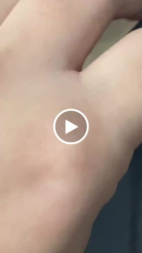 Customer video review of Concentrado Antioleosidade - Travel Size - Presente