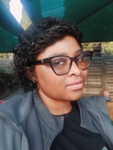 Customer photo review of Brazilian Full Cap Wig - Eva