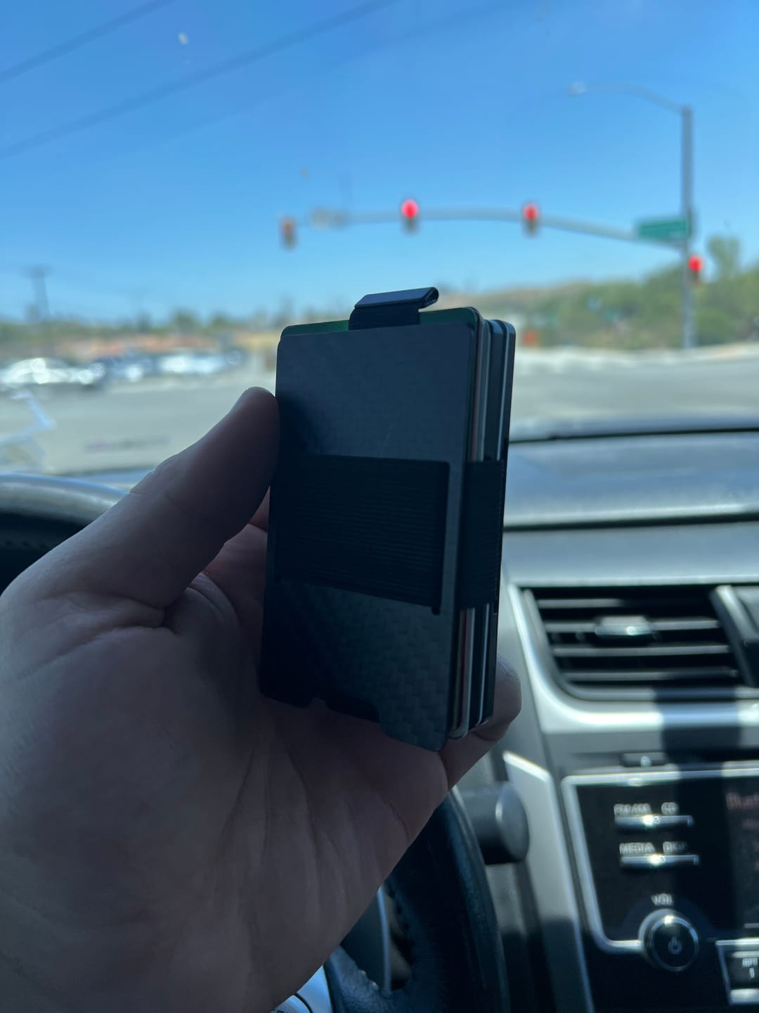 Customer photo review of Carbon Fiber 3K matte Slim Wallet