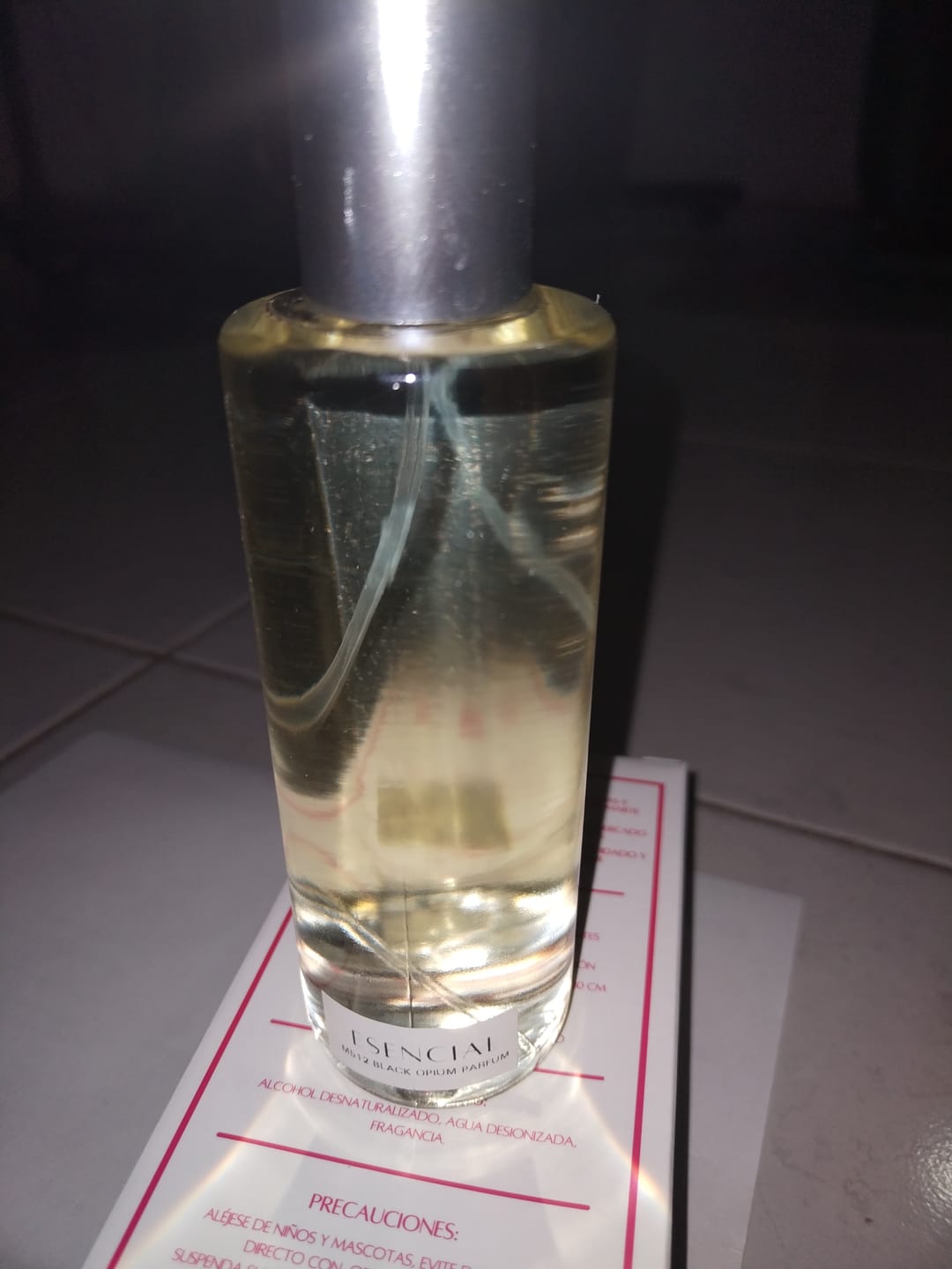 Customer photo review of M161 Inspirado en: Black Opium - Yves Saint Laurent