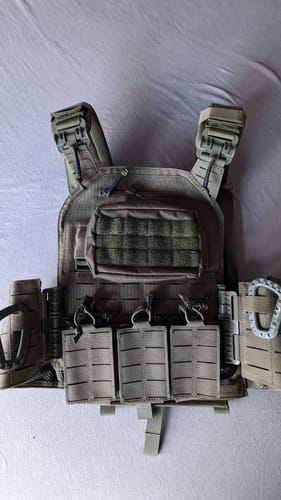 Customer photo review of Plattenträger BRAVO in steingrau- oliv - bis SK4