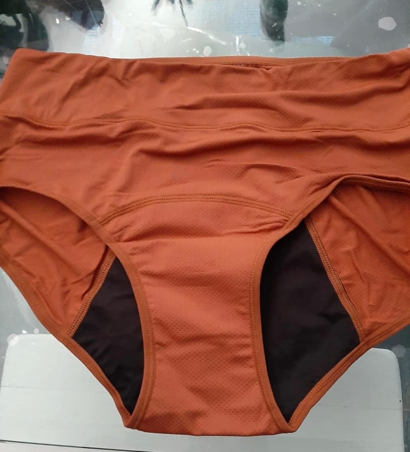 Customer photo review of Comfy Jane-High Waist Full Brief