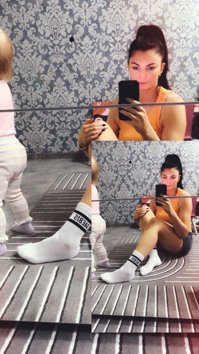Customer photo review of SAEBIS® 5er SET weiße Sport Socken für Herren & Damen