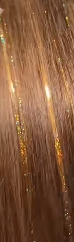 Customer photo review of Hair Tinsel