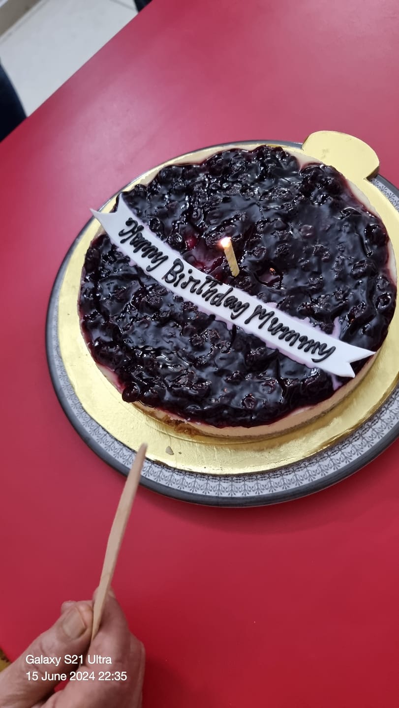 Customer photo review of Blueberry Baked Cheesecake