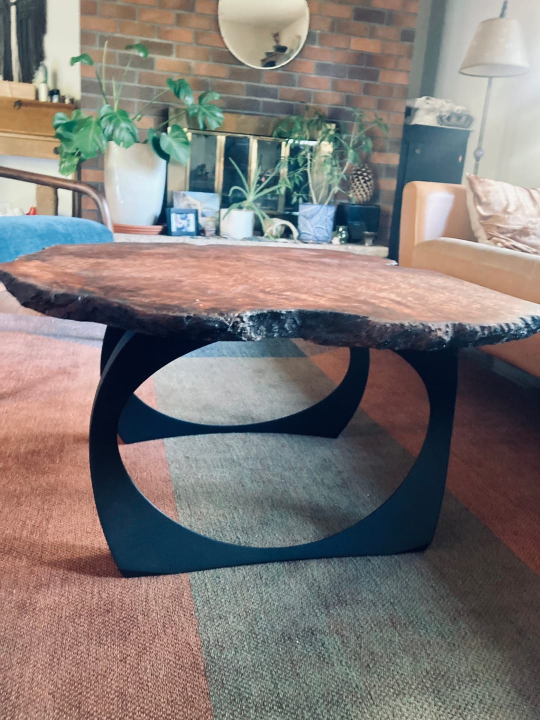 Customer photo review of Coffee Table Legs 212 Cleo 16H Modern DIY Furniture