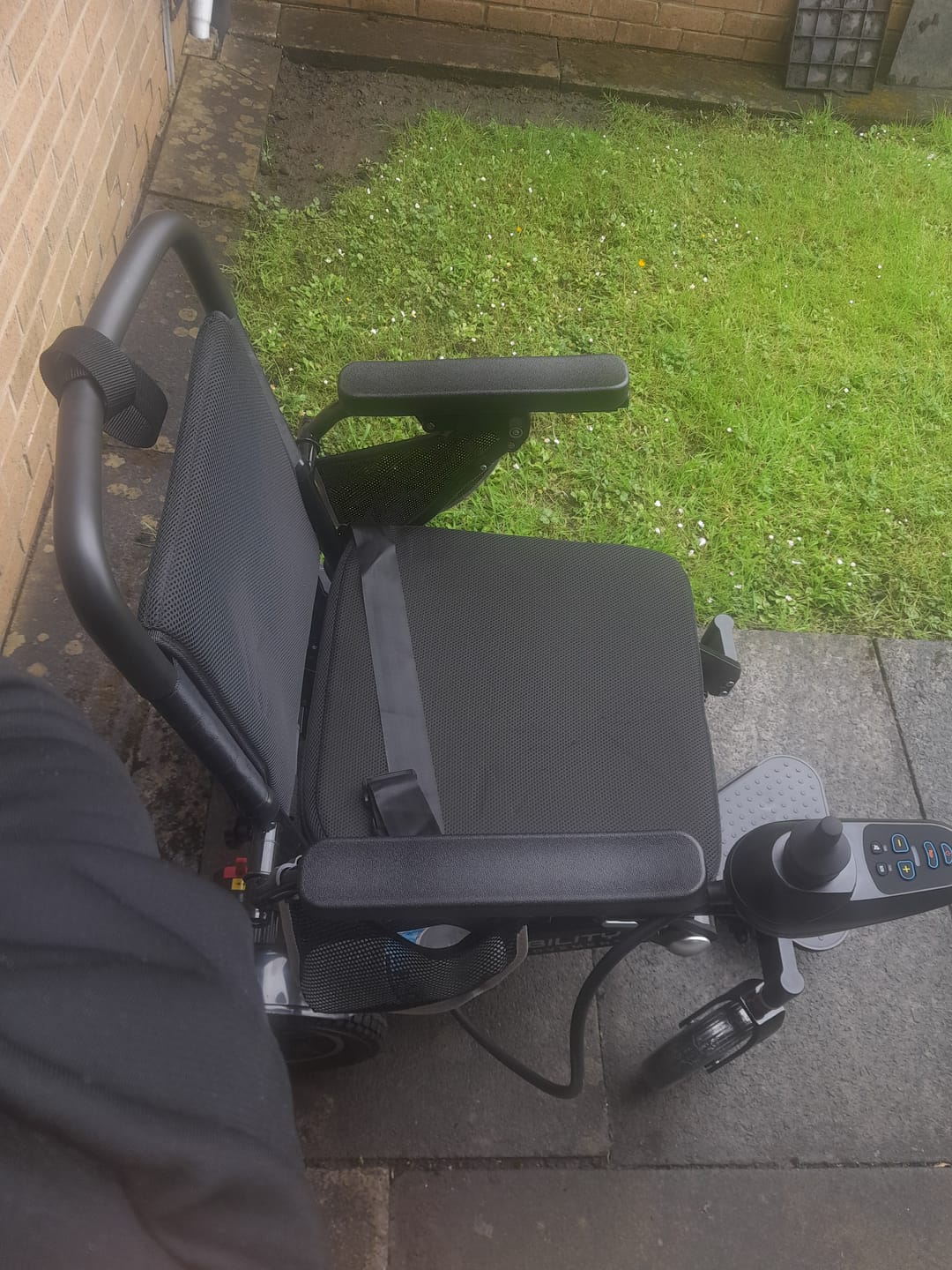 Customer photo review of Folding Lightweight Powerchair | Wide-Seat Freedom Pro ST