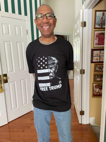 Customer photo review of FREE TRUMP 2.0 T-Shirt