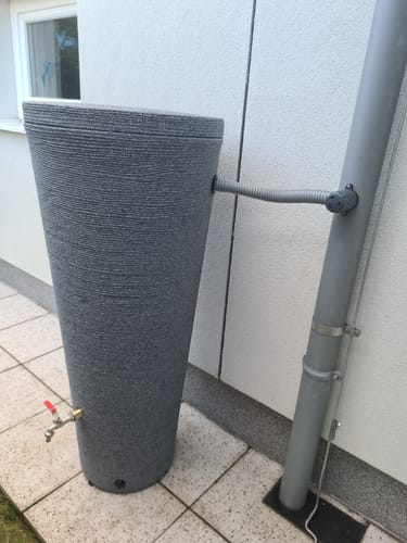 Customer photo review of YourCasa Regentonne 210 Liter [Tubo Tank] - Frostsicher & UV-beständig