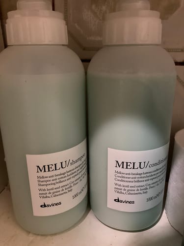 Customer photo review of Acondicionador Essential Melu Davines