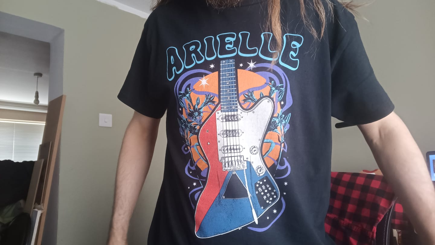 Customer photo review of Aqua Two Tone Tee