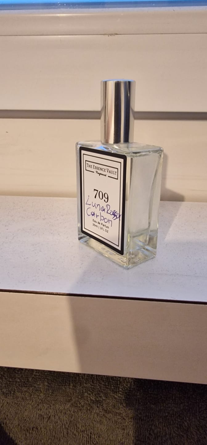 Customer photo review of Inspired by Luna Rossa Carbon - 709
