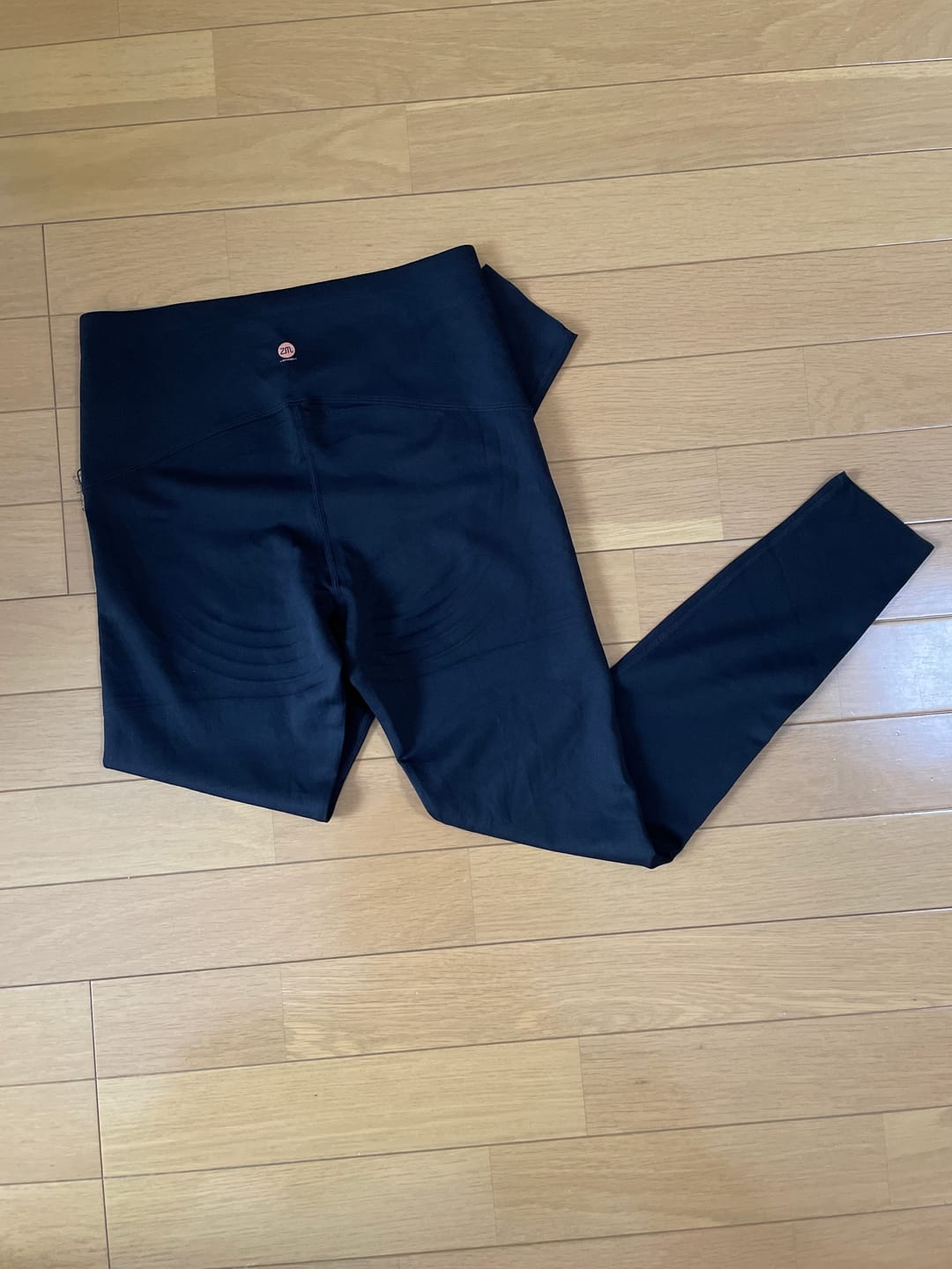 Customer photo review of ZOMIGEN｜AIR LAYER生地+LIMAX技術 超極細繊維 高弾力スポーツレギンス ヒップアップ
